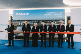 Ribbon cutting Daikin Manufacturing Poland.jpg